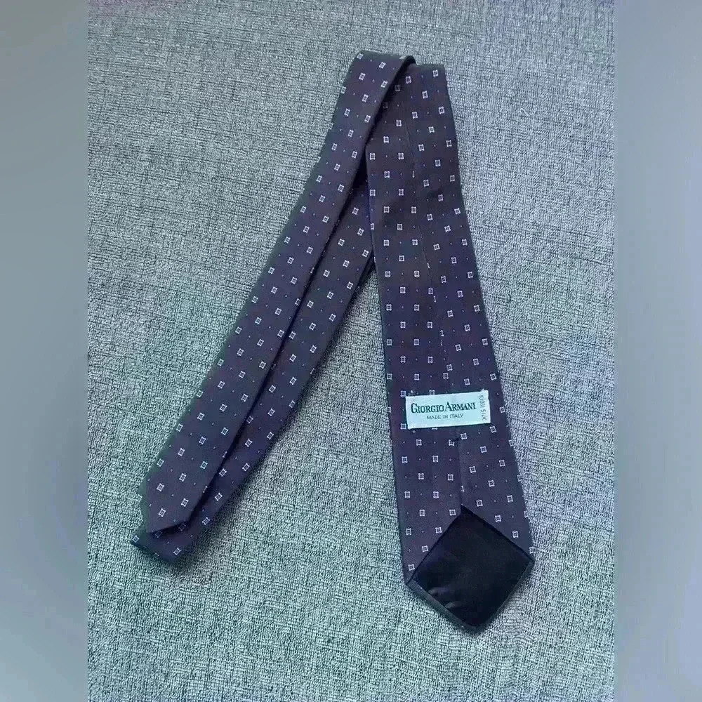 Giorgio Armani Brown Silk Neck Tie
